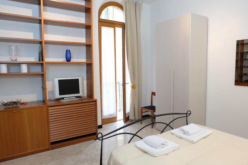 Apartament Deluxe Quattro Spade Verona Exterior photo