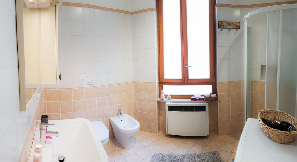 Apartament Deluxe Quattro Spade Verona Exterior photo